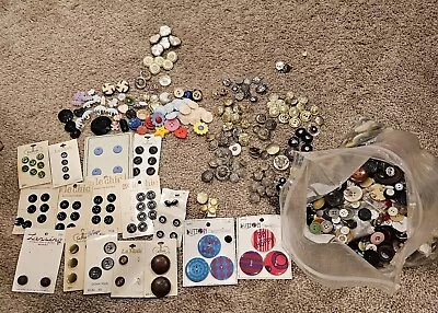 Lot Of Buttons About 2 +3/4 Lbs New/Used Metal MOP Novelty Vintage • $19.99
