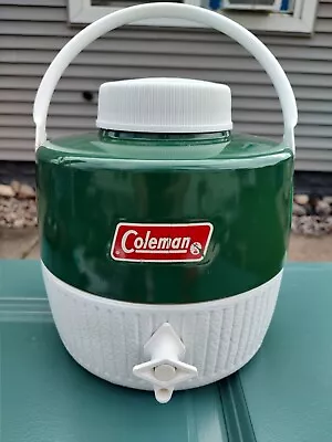 $21.90 • Buy Coleman Water Jug Cooler Drink Dispenser Green White 1 Gallon Clean Cup Vintage