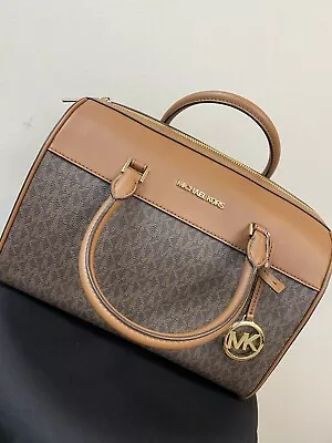 Michael Kors Medium Duffel Brown Travel - Leather/Coated • $125