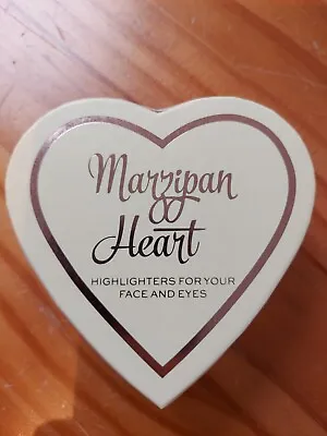 I ♡ Love Heart REVOLUTION Heart Highlighter In Shade Marzipan Brand New • £5