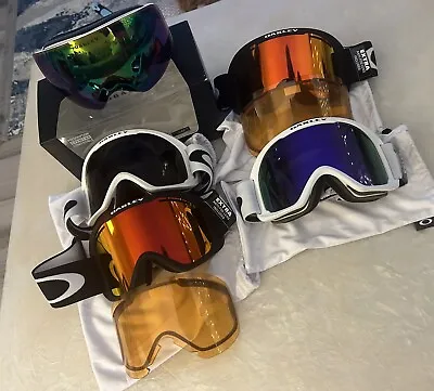 Oakley Ski Goggles Sold Separately • $95