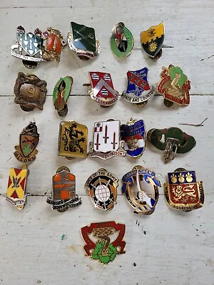 Military Pins Lot 4 • $18.50