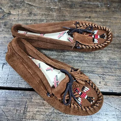 Minnetonka Womens Sz 8 Thunderbird Moccasin Shoe Fringe Beaded Slip On Brown USA • $15.59