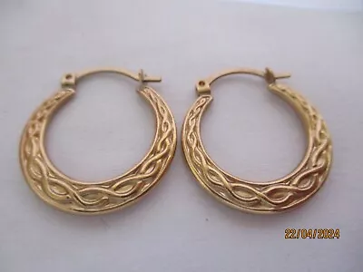 9ct YELLOW GOLD CELTIC PATTERNED CREOLE HOOP EARRINGS 25mm DROP • £54