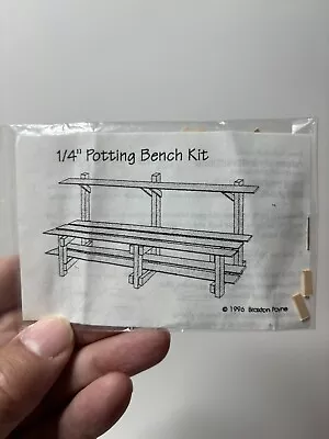 1/48 Scale Braxton Payne Potting Bench Kit With Clay Pots Dollhouse Miniature • $8