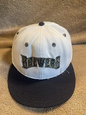 Vintage Milwaukee Brewers Spellout Pro-Line Fitted Hat Cap Size 7 1/2 USA 90s • $29.99