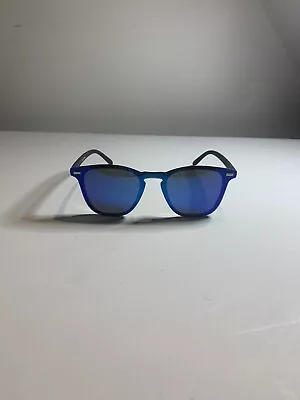 Avalon Polarized Uv 400 Sunglasses • $39.99