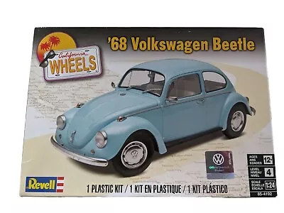 REVELL 1/24 Beetle VW Bug 1968 VOLKSWAGEN MODEL KIT SEALED Great Engine Detail • $11.51