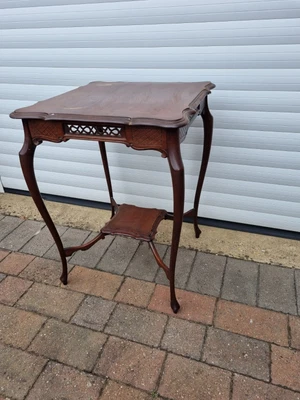 £50 • Buy Edwardian/ Victorian / Queen Anne Style Chinoiserie Lamp/ Side Table