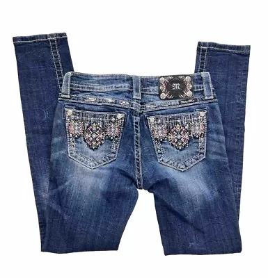 Miss Me Mid Rise Skinny Jeans Womens 26 Medium Wash Blue Stretch Embroidered • $30