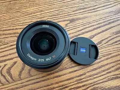 ZEISS 25mm F/2 Batis Wide Angle Lens For Sony E Mount • $400