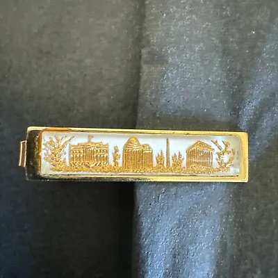 Rare Vintage GLASS INSERT CITY SCAPE Tie Clip Tie Clasp Gold Tone • $17.99