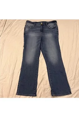 Maurices Distressed Jeans Women’s Size 20 Reg Bootcut Dark Wash Denim • $10