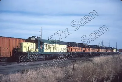 Original Slide- CNW SD9 6605 & MILW SD10s At Waseca MN. 11/86 • $8.50