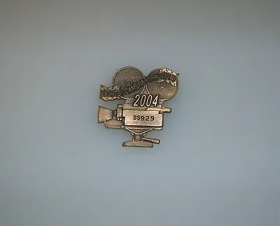 $30 • Buy 2004 Bronze Indianapolis Motor Speedway Indy 500 Pit Badge #S5929   With Patina