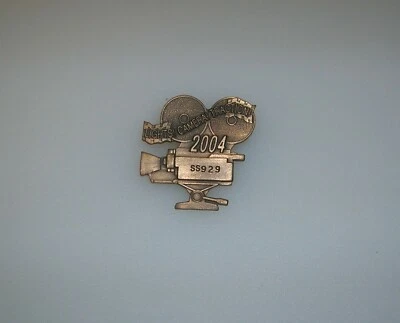 $30 • Buy 2004 Bronze Indianapolis Motor Speedway Indy 500 Pit Badge #S5929   With Patina