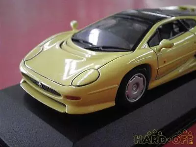 Minichamps Jaguar Xj 220 Toy Car • £62.68