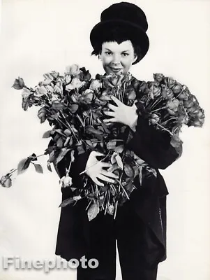 $187.23 • Buy 1951 Vintage JUDY GARLAND Actress Singer Musicals RICHARD AVEDON Photo Art 16X20