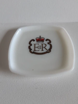 £9.99 • Buy JAJ Jobling Pyrex Pin Dish EIIR Royal Silver Jubilee 1977