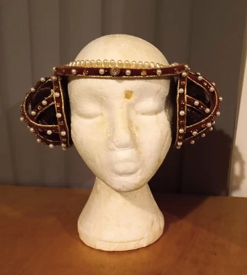 £75 • Buy Ladies Medieval Crispinette Headdress - One Size