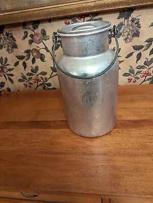 Vintage Aluminum Milk Can With Lid Handle 5-quart. Made In Italy  • $45