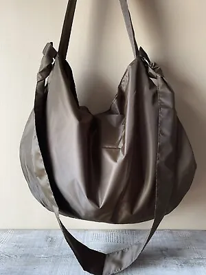 Brown Oversized Lightweight Shoulder Crossbody Gym Bag Maternity Buggy Bag • £18