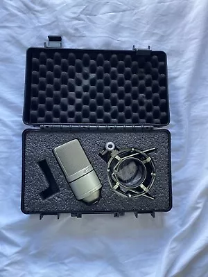 MXL 990 Large Diaphragm Studio Condenser Microphone + Shockmount Case Great. • £60