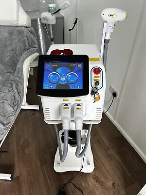 (UK)  Diode Laser Hair/Tattoo Removal Machine (Lowered Price) • £1400