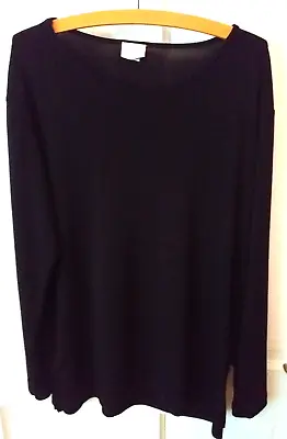 Woman's Mackays Long Baggy Black T Shirt With Long Sleeves & Side Splits Size 14 • £6.20
