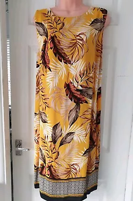 Wallis Loose Floaty Tropical Print Dress - Worn Once - Size 18 • £7