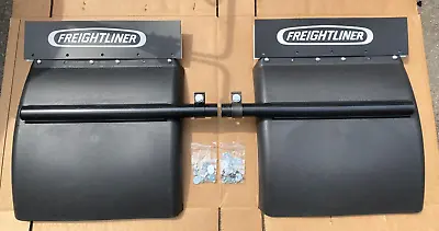 Quarter Fenders Pair Set 24  X 24  For Freightliner. Made In USA • $134.95