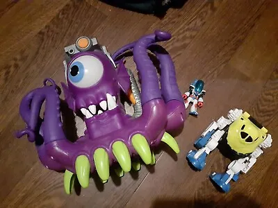 Imaginext Space Octopus And Robot With Figures • £25