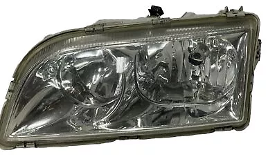 00 - 04 Volvo S40 1.9L Left Driver Chrome Halogen Headlight Assembly OEM • $99.99