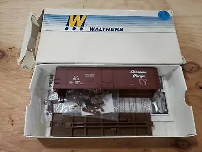 HO Walthers 40' Plug Door Boxcar Canadian Pacific CP 932-3221 35649 • $12