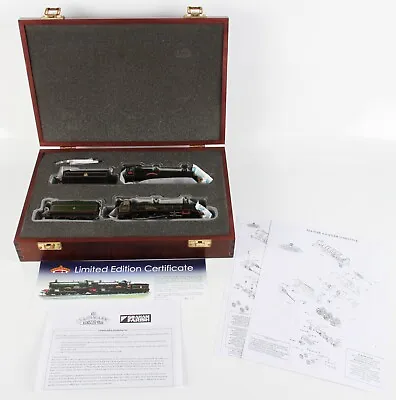 Bachmann OO Gauge 30-061 Ltd Ed GWR SVR Hinton Manor Hagley Hall Set - Boxed • £295