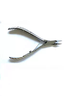 Nail Cuticle Nipper  Professional Cutter Beauty Clipper  Stainless Steel • $8.88