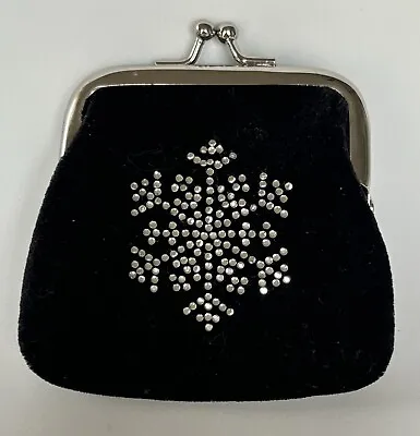 Black Velvet With Snowflake Coin Purse Bag Clasp Kiss • $5.50