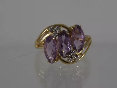 Vintage 14k Yellow Gold 3 Stone Amethyst Ladies Ring With Diamond Accents • $425