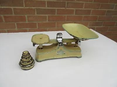 £19.95 • Buy Vintage Cast Iron Record Brand Cream & Green Balance Kitchen Weighing Scales