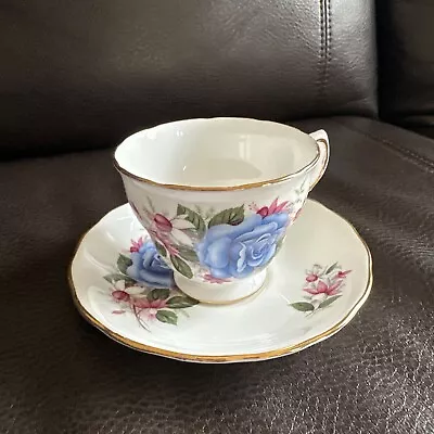 Vintage Royal Vale Bone China Rose Floral Tea Cup Saucer England • $8