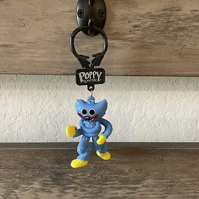 Poppy Playtime “Huggy Wuggy” Collectible Keychain Toy Bag Clip Blue Scary Smile • £12.54