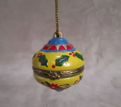 Yellow Ball Red Poinsette Christmas Trinket Ornament Porcelain Hinged Mistletoe • $4.99