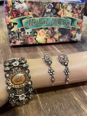 Michal Negrin Signed Ornate Victorian Cameo Swarovski Bracelet With Earings Set • $159