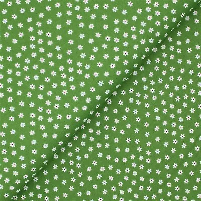 Cotton Fabric Quilting Material- Amelia - Daisy Green - Makower • £4.15