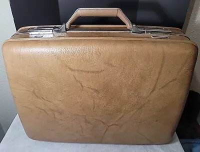 Vintage American Tourister Briefcase / Suitcase Hard Shell Brown 20  X 14  X 6   • $39.99