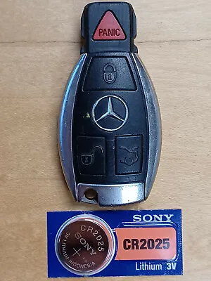 OEM 4 Button Mercedes-Benz Smart Key Remote Fob - 204Y50800200 IYZDC07 KeyLess • $10.95