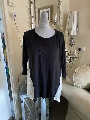 Yong Kim Black/Cream Crinkle High Low Tunic Size 10 BNWOT • £20