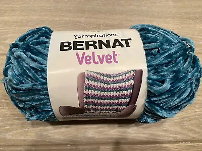 Bernat Velvet Yarn Velveteal 10.5oz 315yds Ea Teal Turquoise • $12