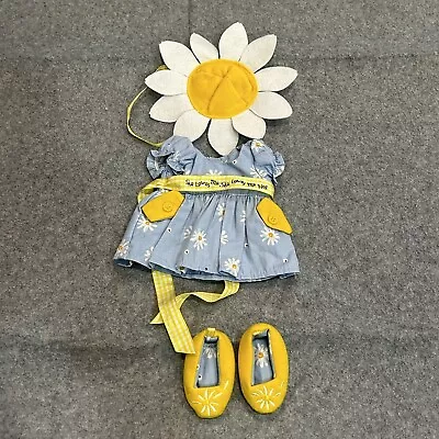 Muffy VanderBear Daisy Petals Outfit - Dress Shoes Hat (1997) • $7.99