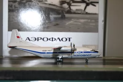 Herpa Wings 1:200 Aeroflot Antonov An-12 CCCP-11527 (554329) Model Plane • $127.14